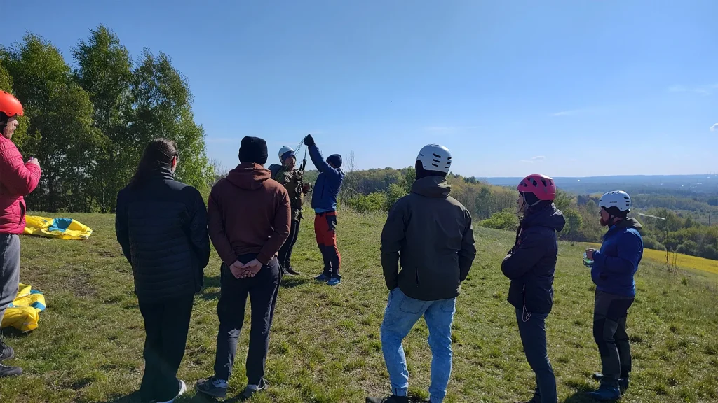Kurs, szkolenie paralotniowe swobodne latanie airsports polska Częstochowa, śląsk